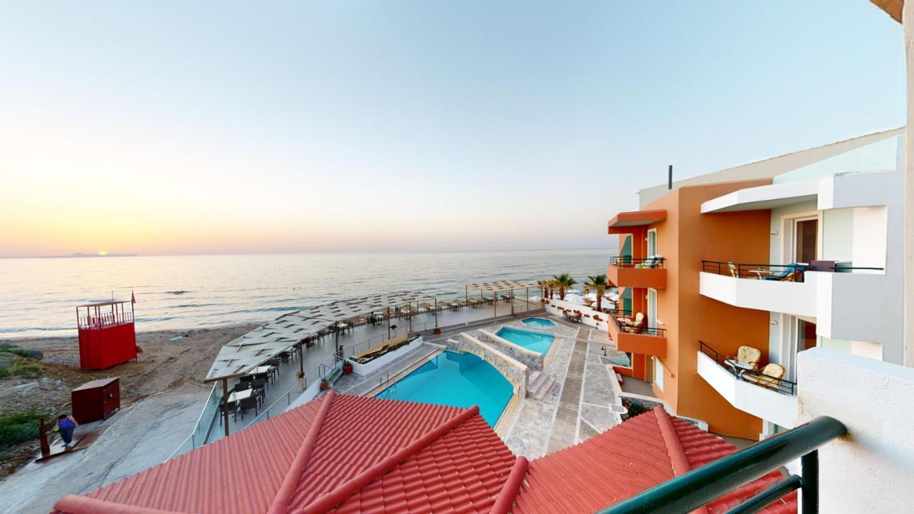 Dedalos Beach Hotel Sfáka Buitenkant foto